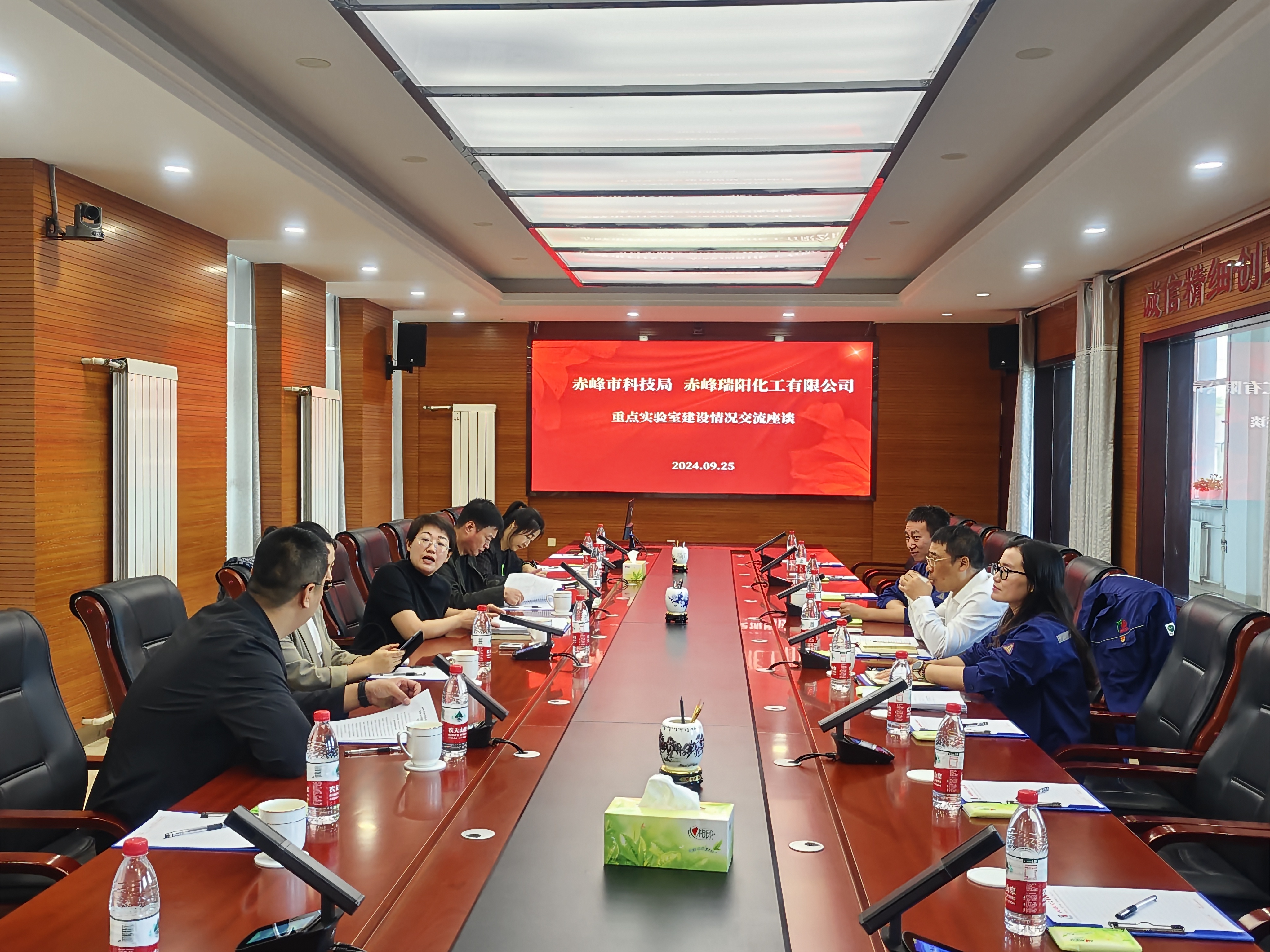 赤峰市科技局領(lǐng)導(dǎo)來公司調(diào)研